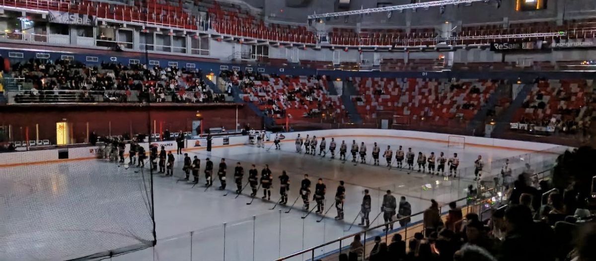 Воспитанники приюта &laquo;Надежда&raquo; посетили хоккейный матч