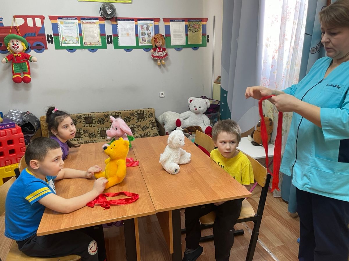 Банты (работа с лентами)