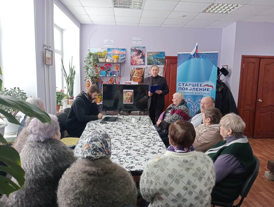 В дневном отделении пребывания ГКУ &laquo;Социальная защита населения РМ&raquo; прошли духовные беседы о святой Ксении Петербургской и о Марве Моисеевой