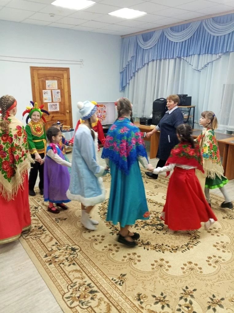 Театрализованная фольклорная программа &laquo;Масленица хороша &ndash; широка её душа!&raquo;