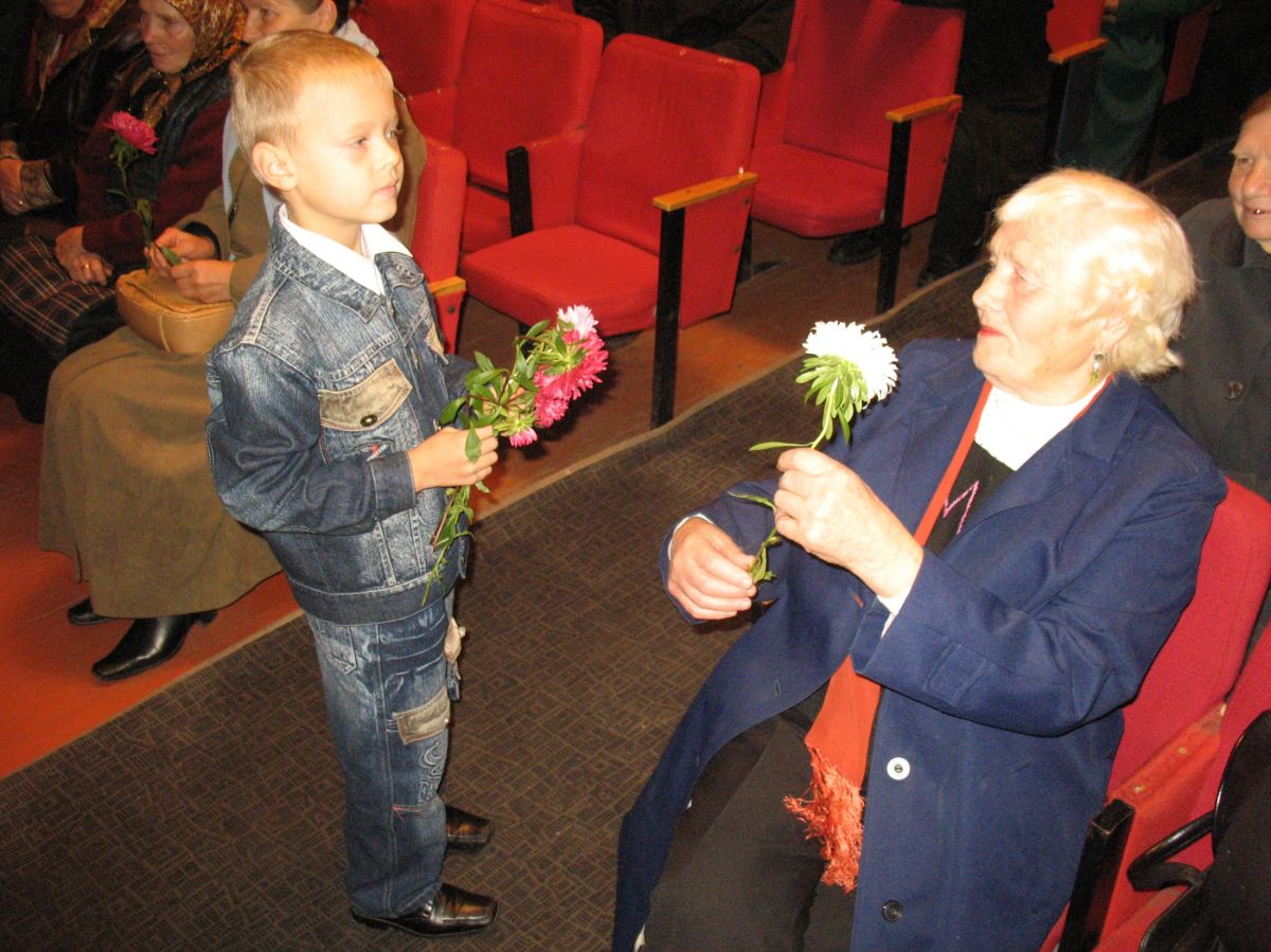 Ежегодная денежная выплата ко Дню Победы