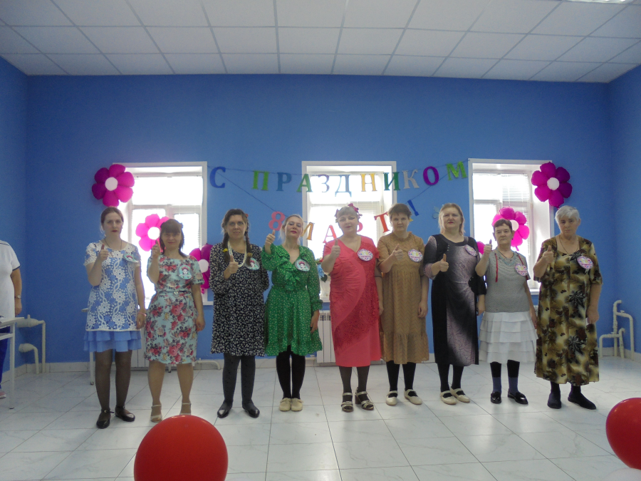 В преддверии Международного женского дня в ГБСУ СОН РМ &laquo;Дом-интернат &laquo;Березники&raquo; прошло мероприятие &laquo;А ну-ка, девушки!&raquo;, в котором приняли участие представительницы прекрасного пола