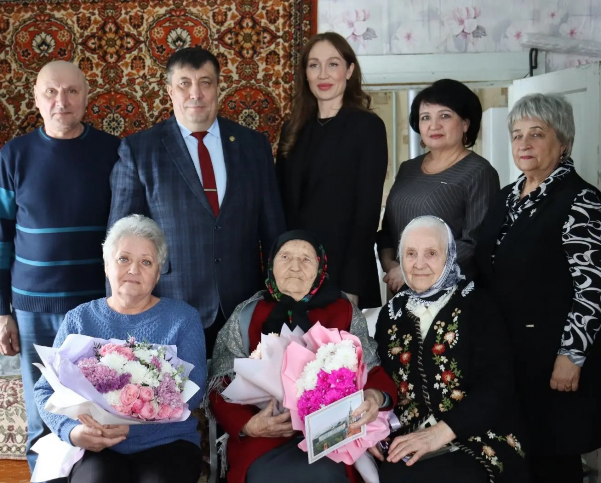 Долгожительница, которая недавно отметила 101- день рождения