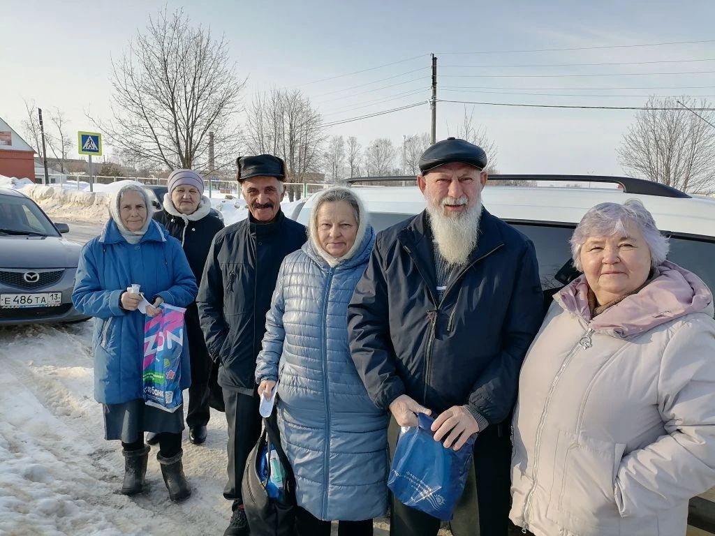 Доставка лиц старше 65 лет в медицинские организации для прохождения диспансеризации