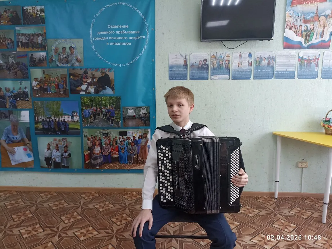 В гостях у дневного отделения  - юный талант, покоривший сердца!