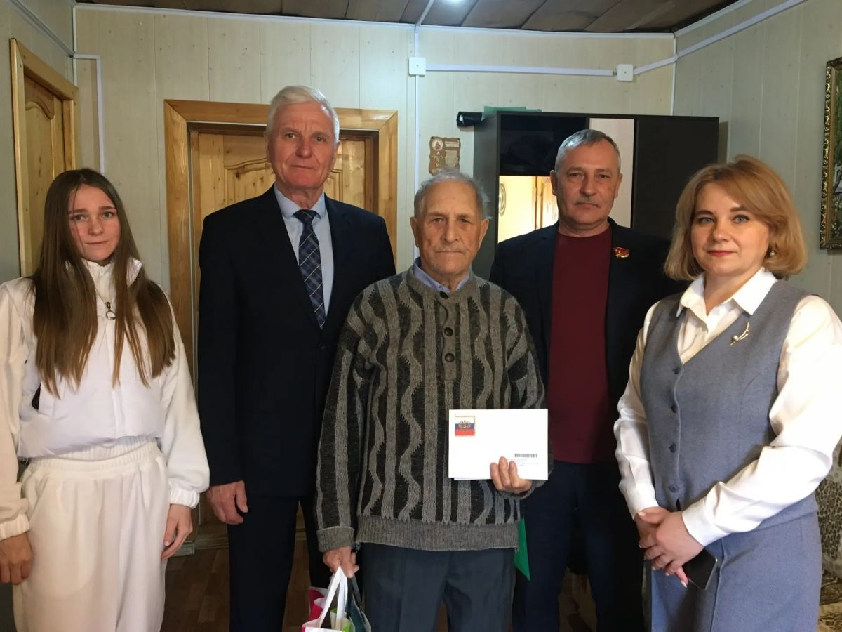 Поздравление тружеников тыла: традиции и уважение