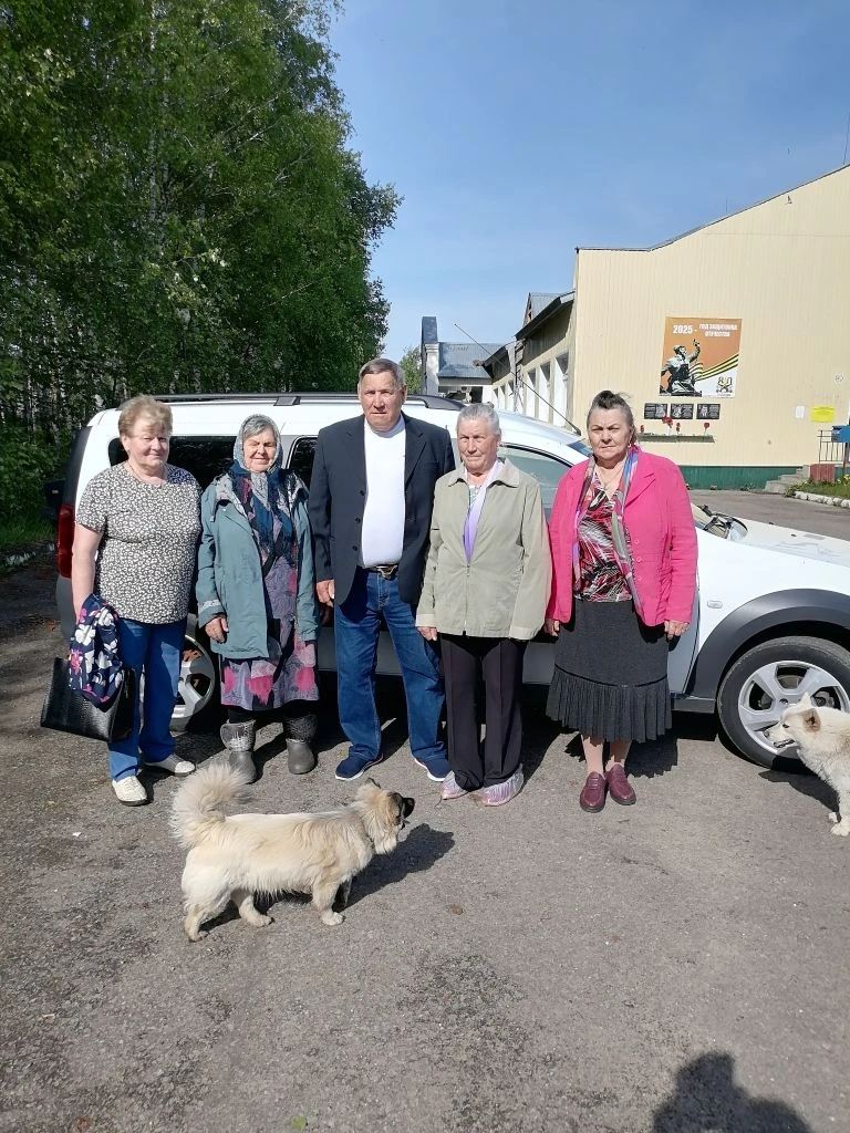 Доставка лиц старше 65 лет в медицинские организации для прохождения диспансеризации