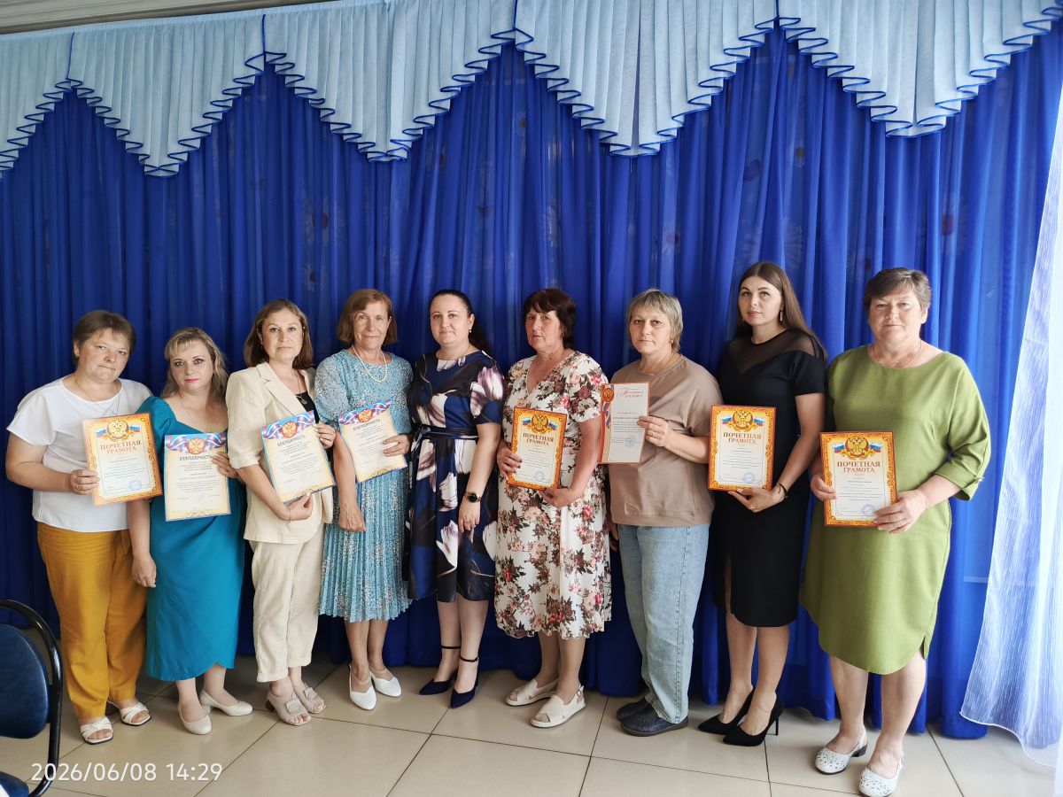 День социального работника: праздник неравнодушных сердец
