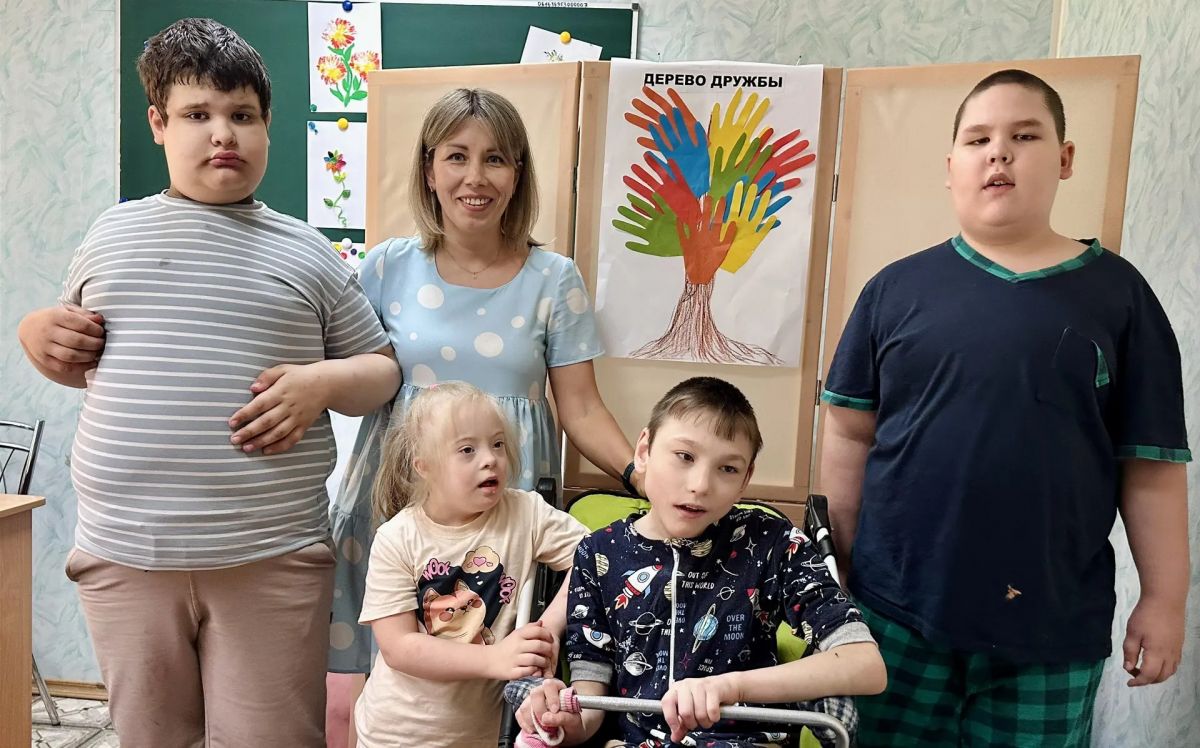 Международный день друзей &laquo;Дружба &mdash; это не работа!&raquo;