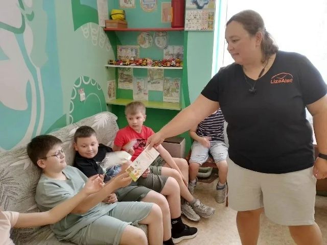 В социальном приюте &laquo;Надежда&raquo; прошло занятие по безопасности от поисково-спасательного отряда &laquo;ЛизаАлерт&raquo;
