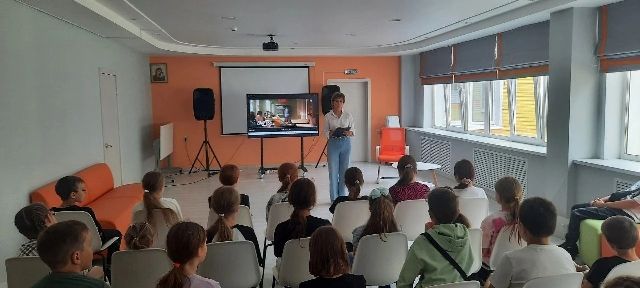 Кинолекторий &laquo;Помним о важном"