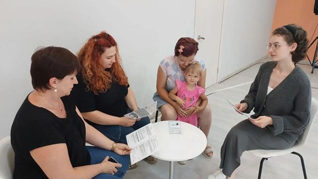 Родительская гостиная.  Дискуссия на тему &laquo;Незаконченные предложения&raquo;