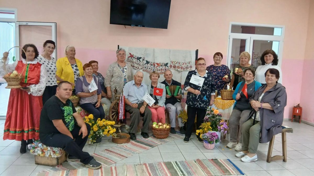 Путешествие в прошлое: получатели социальных услуг побывали в Школьном краеведческом музее села Шокша