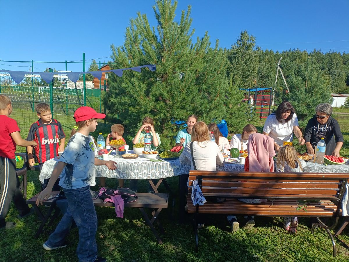В селе Новая Пырма реализуется проект &laquo;Семейное движение "Зарядись селом"&raquo;