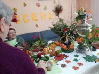 Выставка "Осенняя фантазия" в отделении дневного пребывания ГКУ &laquo;Социальная защита населения по Темниковскому району РМ&raquo;