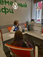 Специалисты ГКУ РМ "Центр занятости населения РМ" проводят консультации на базе Семейного МФЦ