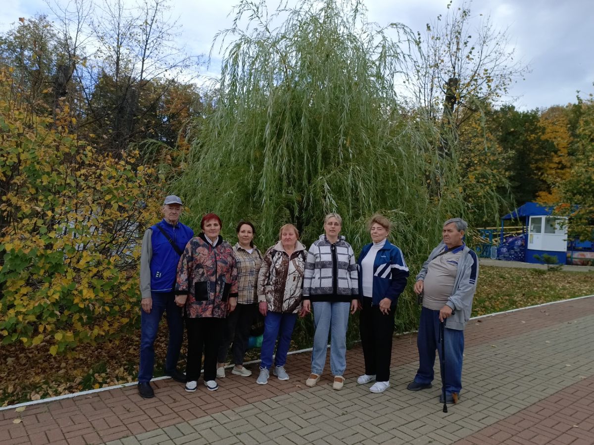 Энергия леса: прогулка, движение  и тёплые моменты