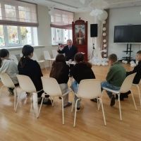Разговоры о важном: урок истории в приюте "Надежда "