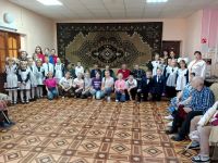 Продолжается месячник пожилых людей