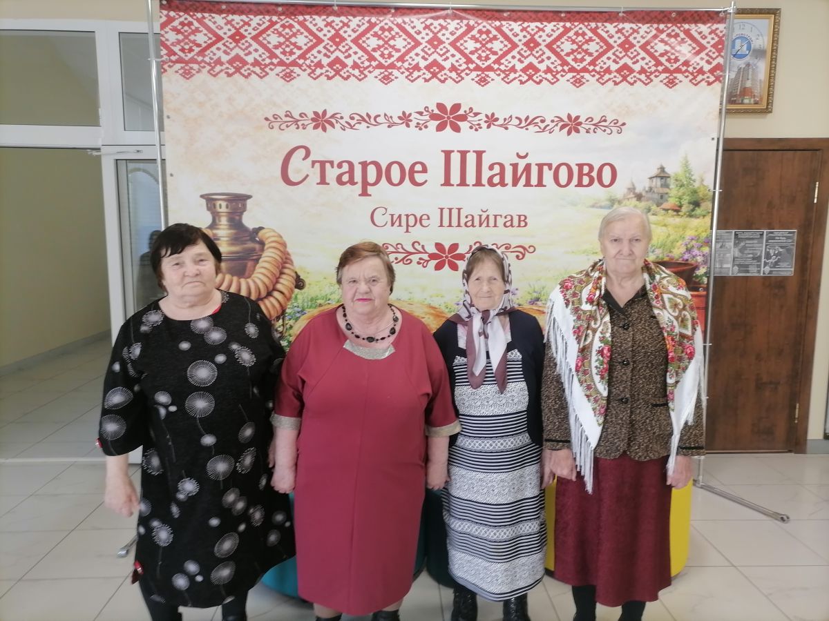 Получатели социальных услуг Старошайговского филиала  посетили праздничный концерт