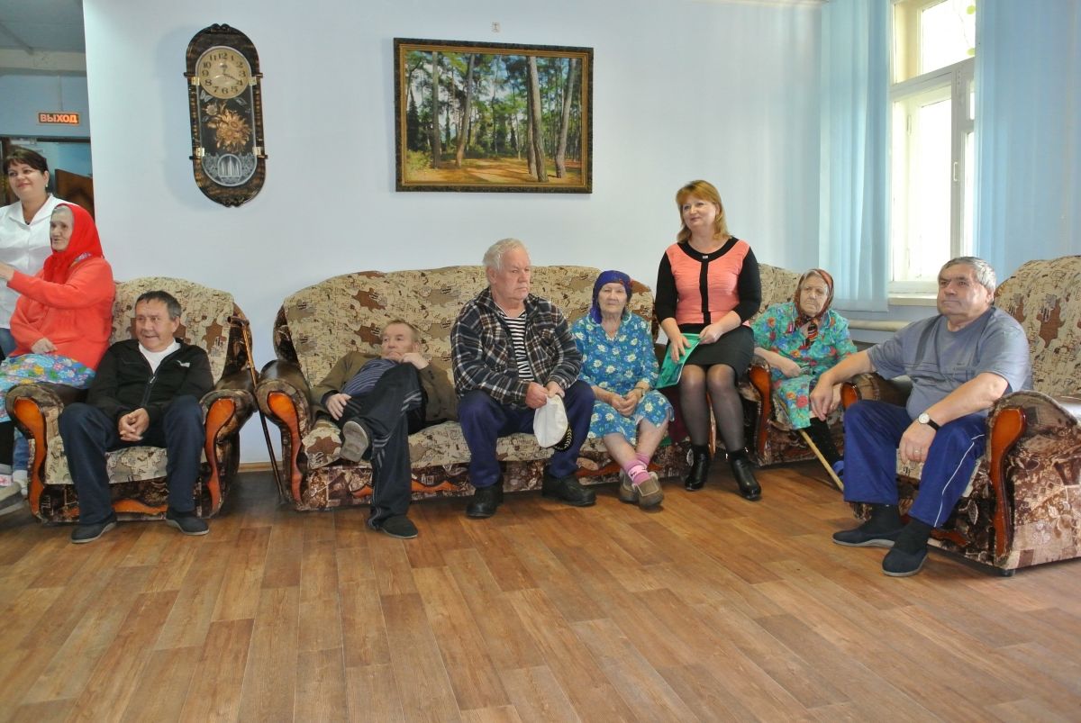 Встреча с работниками районного отделения пенсионного фонда.